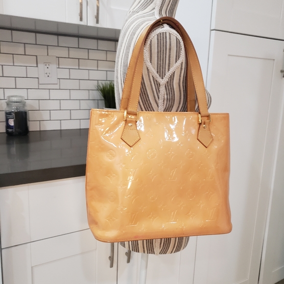 Authentic Louis Vuitton Vernis Houston Tote - Picture 13 of 13